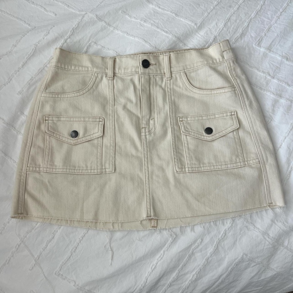 Aerie summer cargo skirt with stretchy waistband